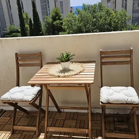 Linda Διαμέρισμα Σπλιτ